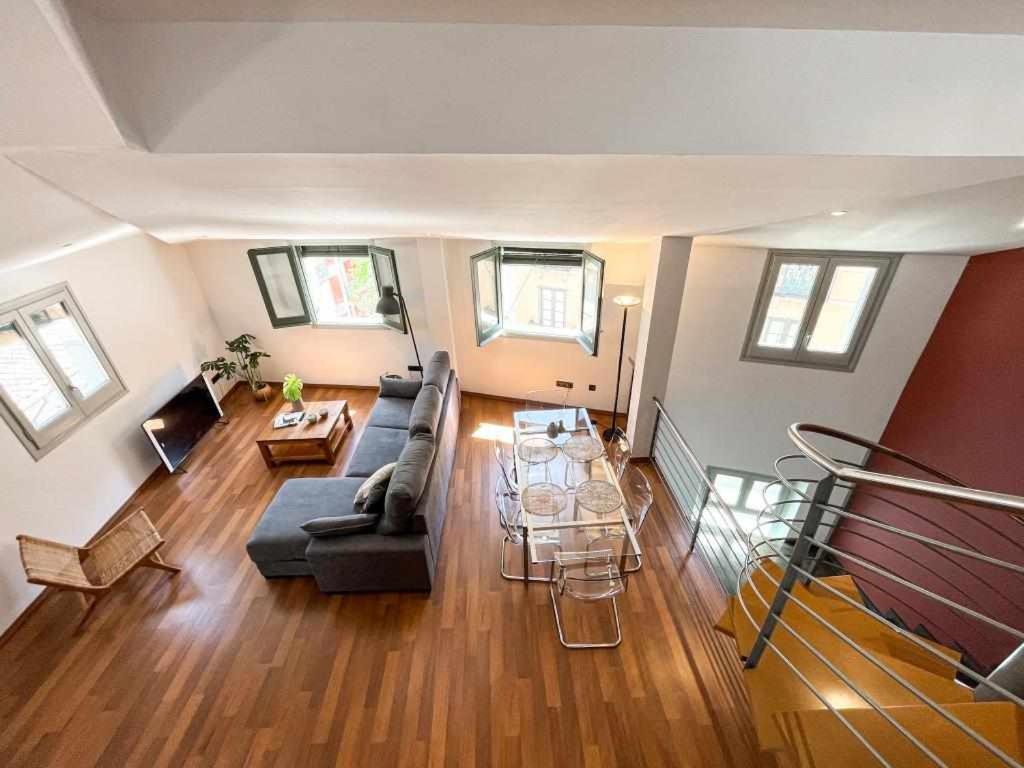 Apartmán Loft Cort Reial Atico In The Heart Of The Old Town Girona Exteriér fotografie